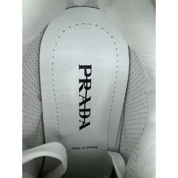 Prada Re-Nylon Piuma Metal Triangle Logo Quilted 45mm Sneakers 40 Alabastro - Picture 9 of 11
